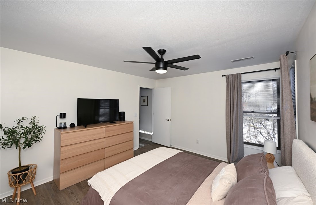 Snug Harbor Condo - Residential