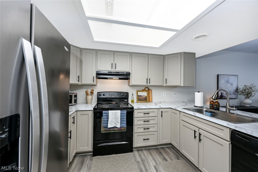 Snug Harbor Condo - Residential