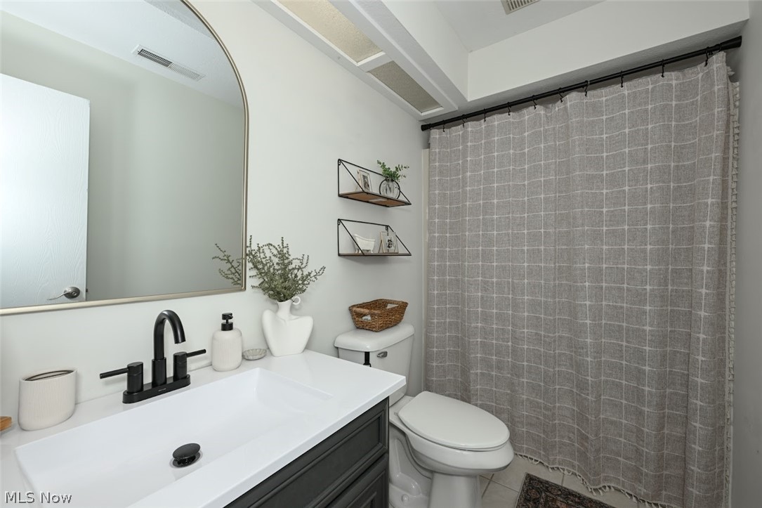 Snug Harbor Condo - Residential