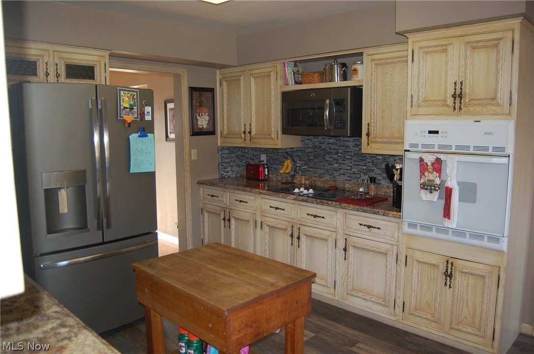 Sampson Heights - Residential