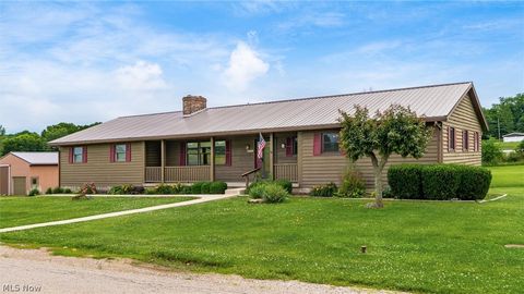 Homes For Sale - 18224 Main Street<br/> Newark, OH 43056