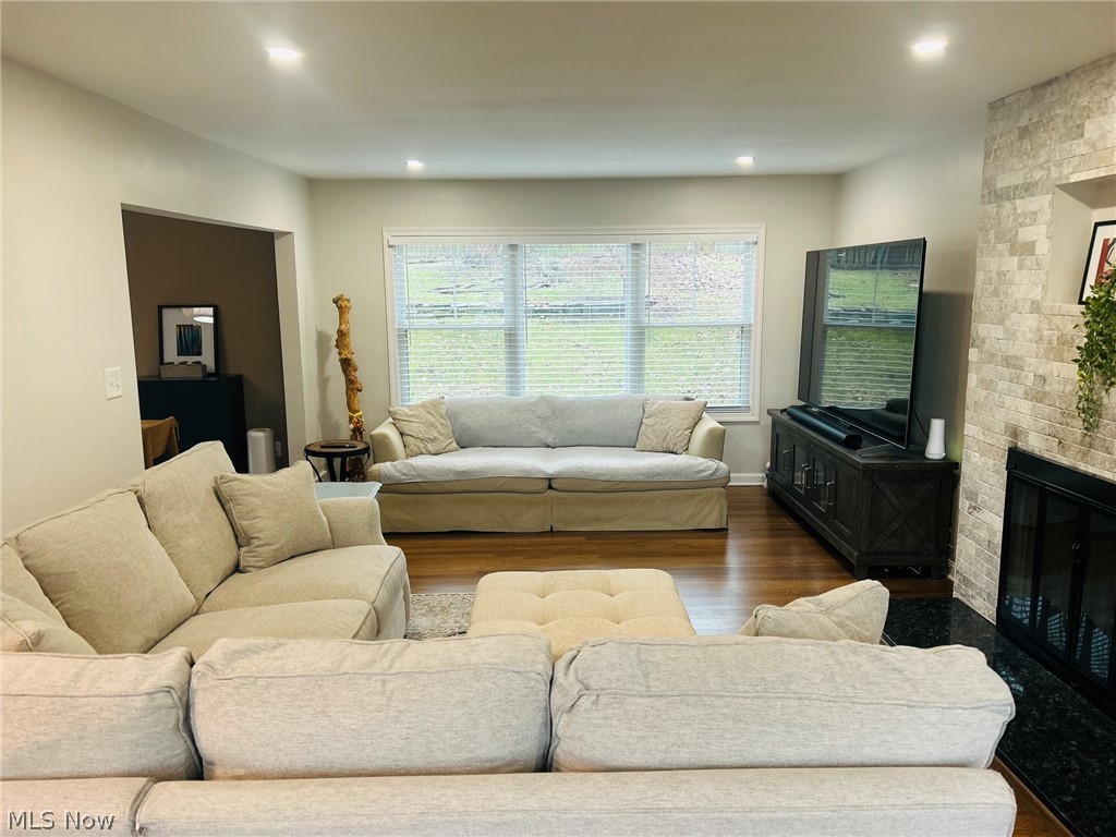 Sunset View - Residential