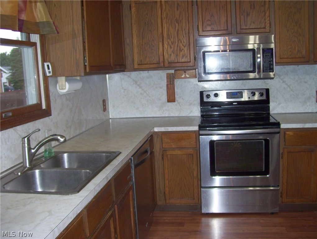 Heatherwood Knolls - Residential