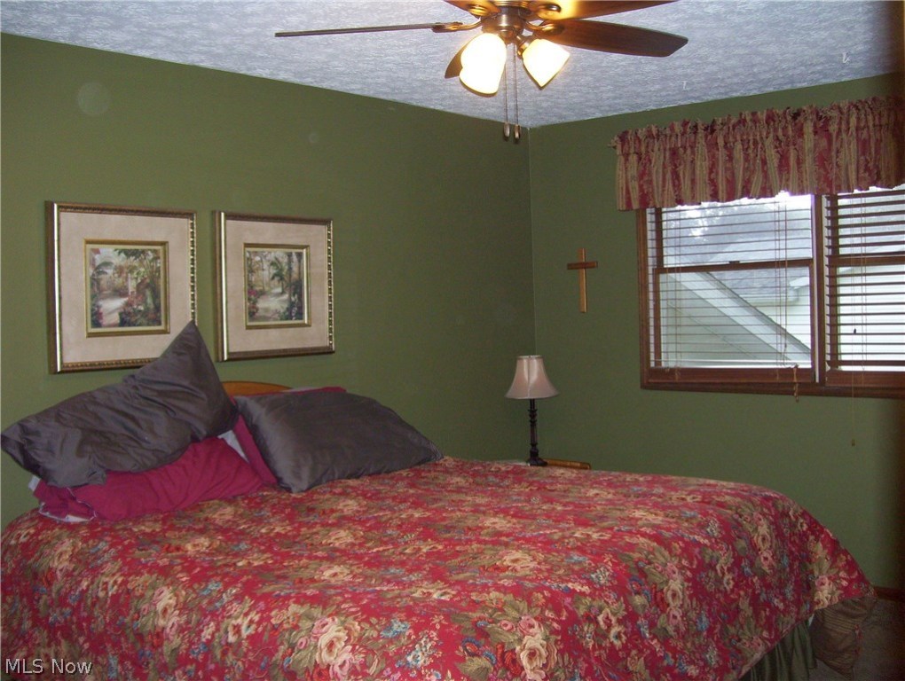 Heatherwood Knolls - Residential