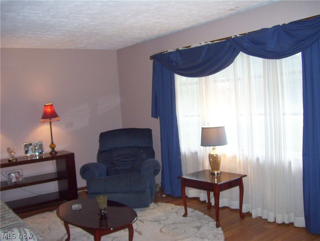 Heatherwood Knolls - Residential