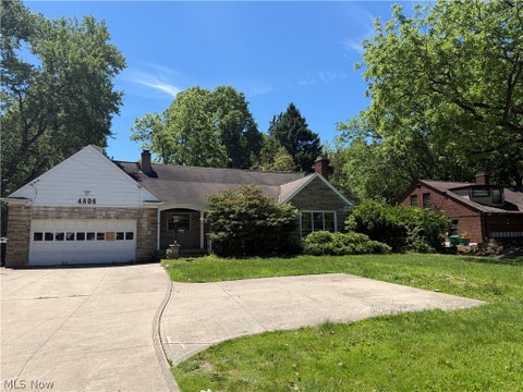 Photo of 4808 Monticello Boulevard, Richmond Heights, OH 44143 (MLS # 5255425)