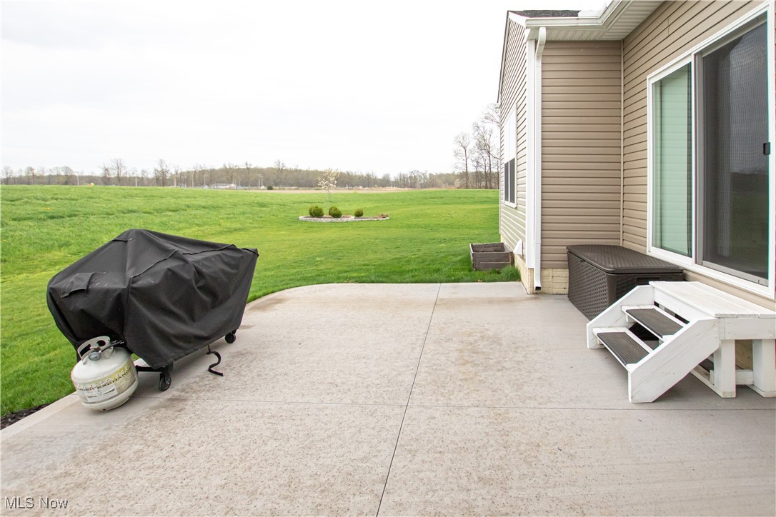 8209 Glenmoor Lane, North Ridgeville, Ohio image 36