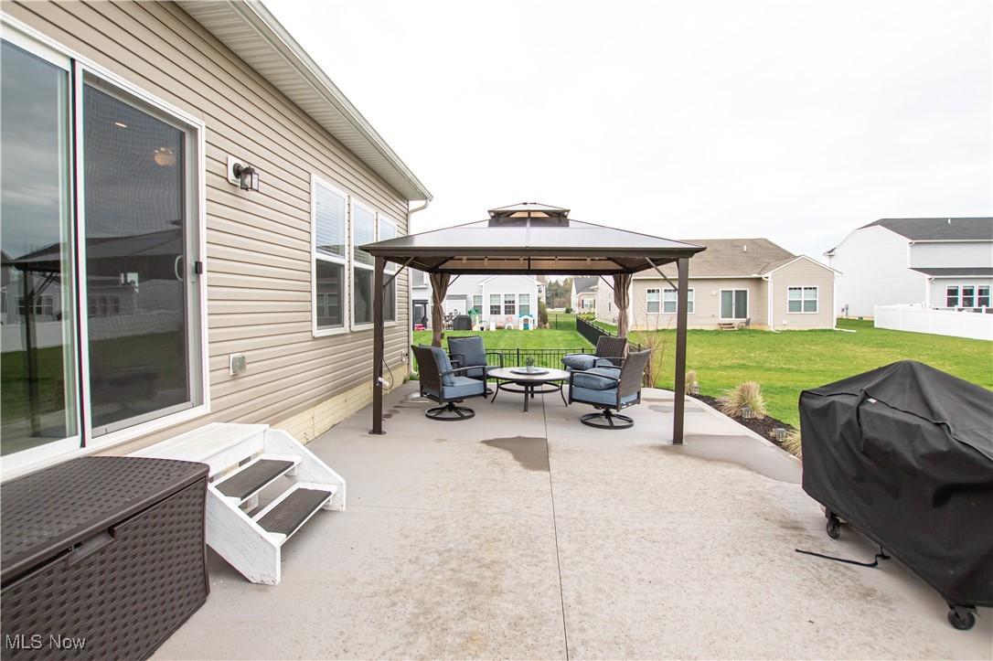 8209 Glenmoor Lane, North Ridgeville, Ohio image 35