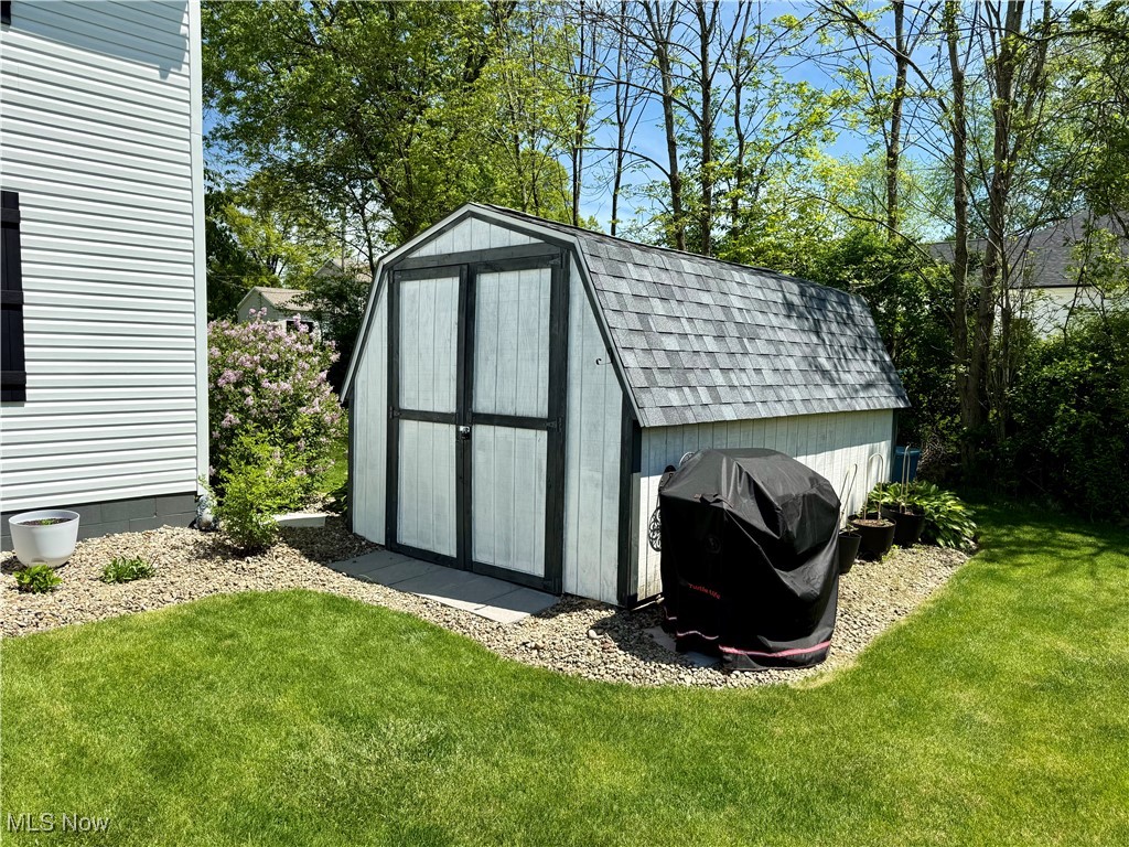 95 Cheyenne Drive, Girard, Ohio image 24