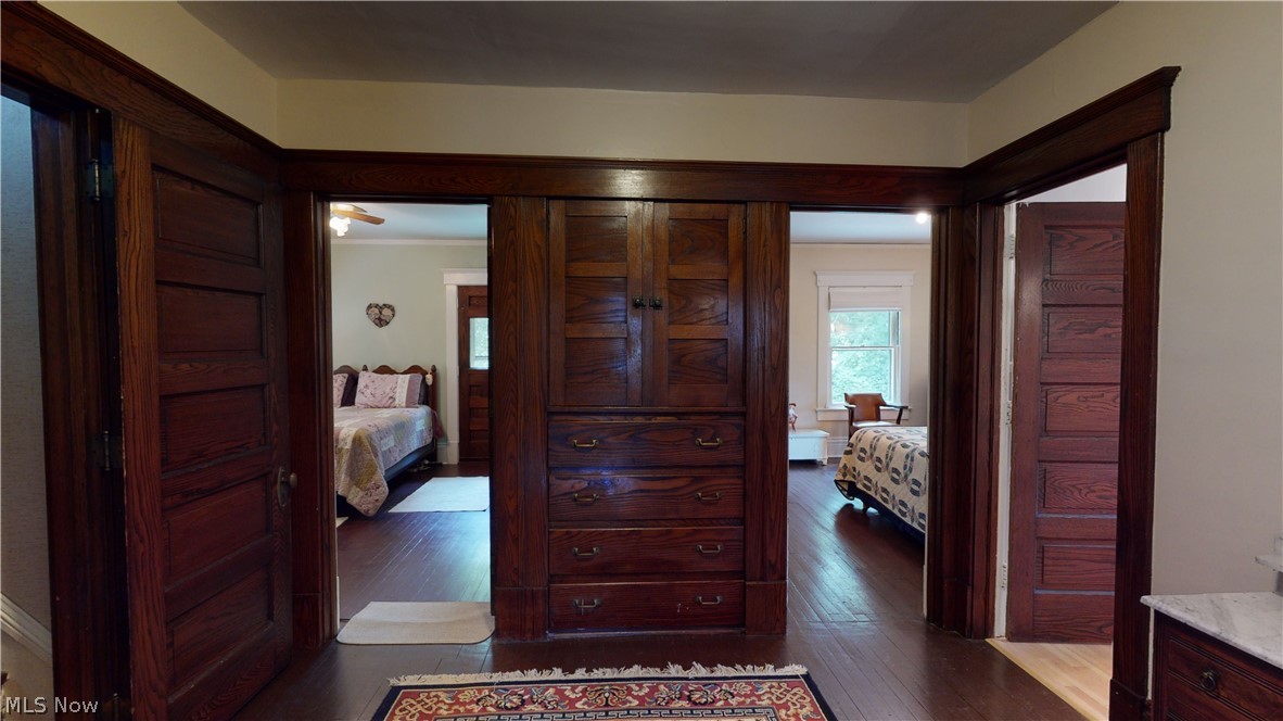 Village/Silver Lake - Residential