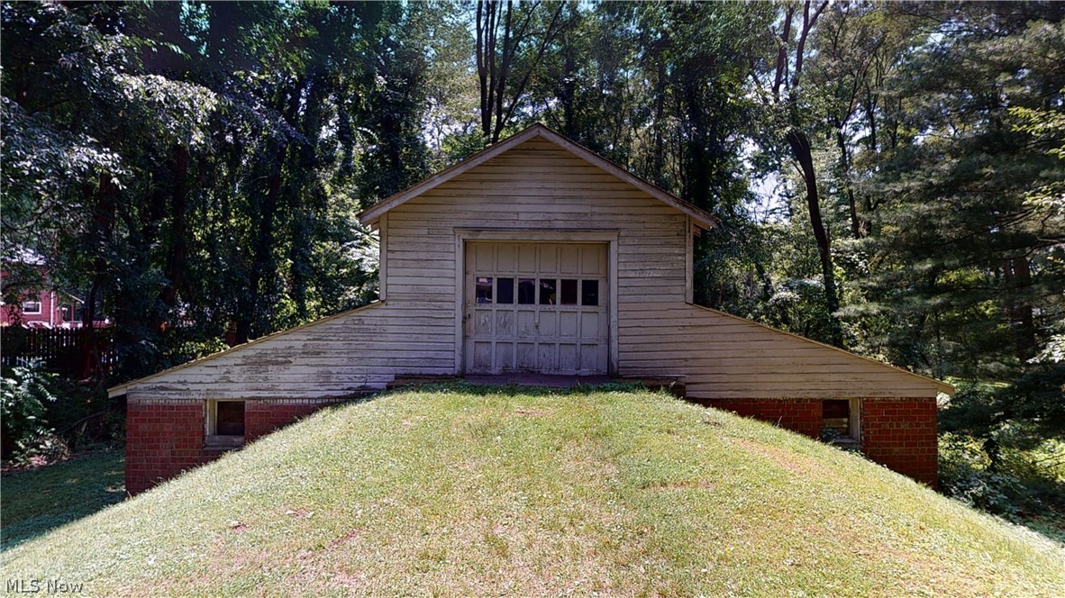 Village/Silver Lake - Residential