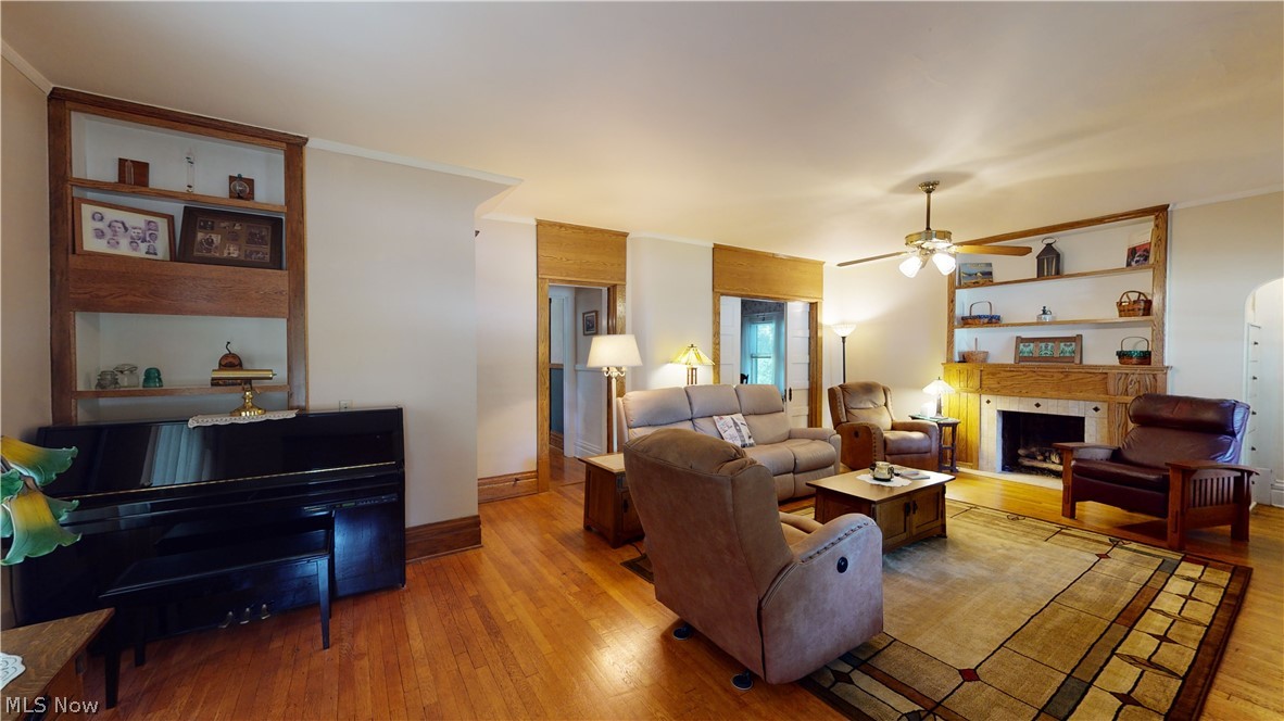 Village/Silver Lake - Residential