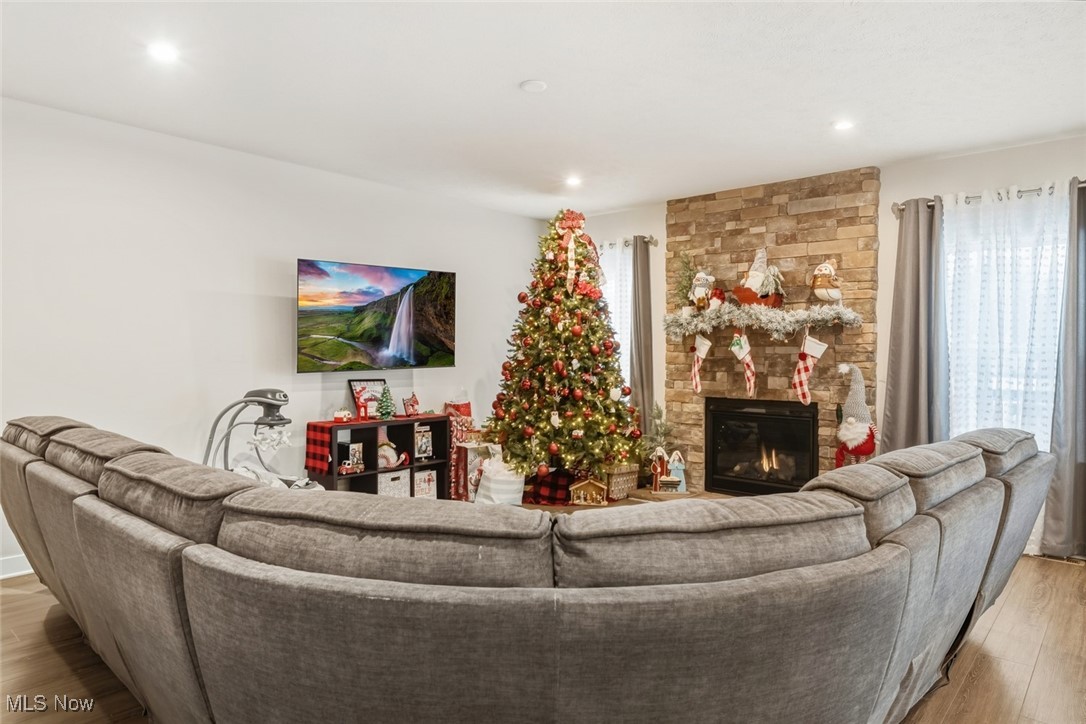 Sandy Springs Trail - Residential