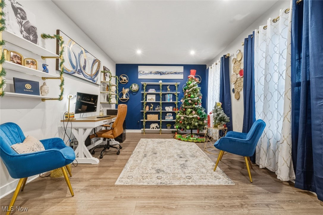 Sandy Springs Trail - Residential