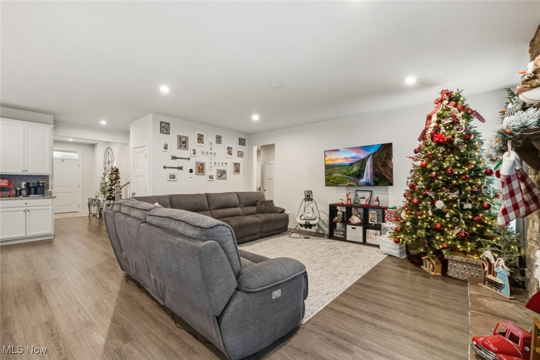 Sandy Springs Trail - Residential