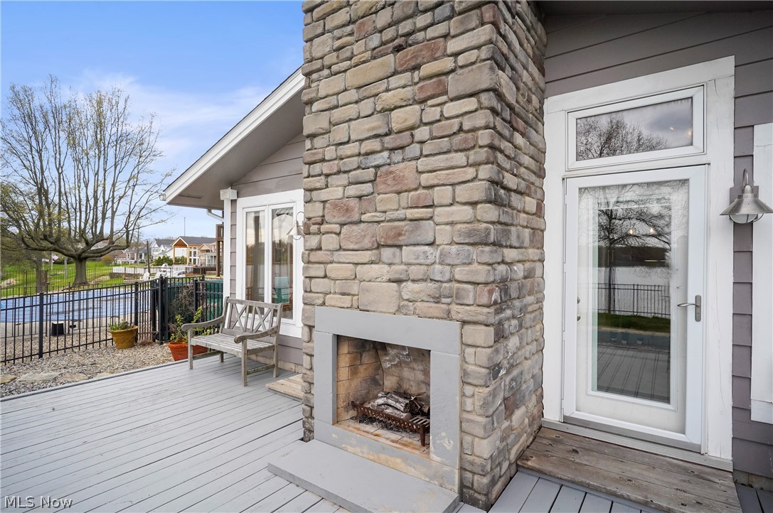 Ebb Tide - Residential