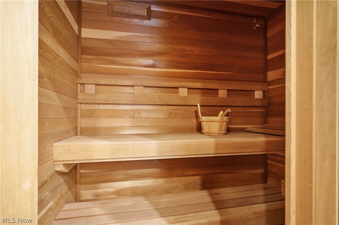 Ebb Tide - Residential