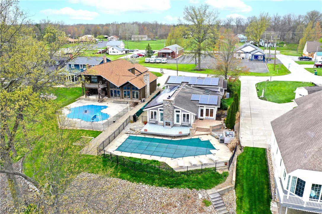 Ebb Tide - Residential