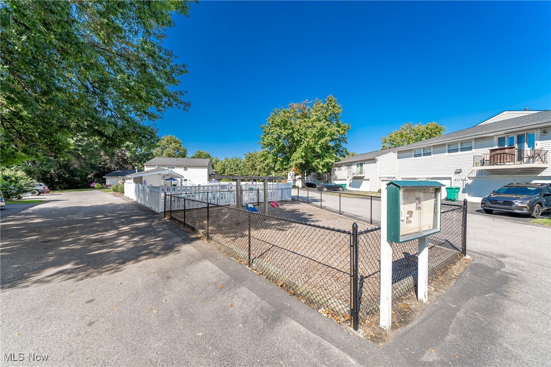 Country Club - Residential