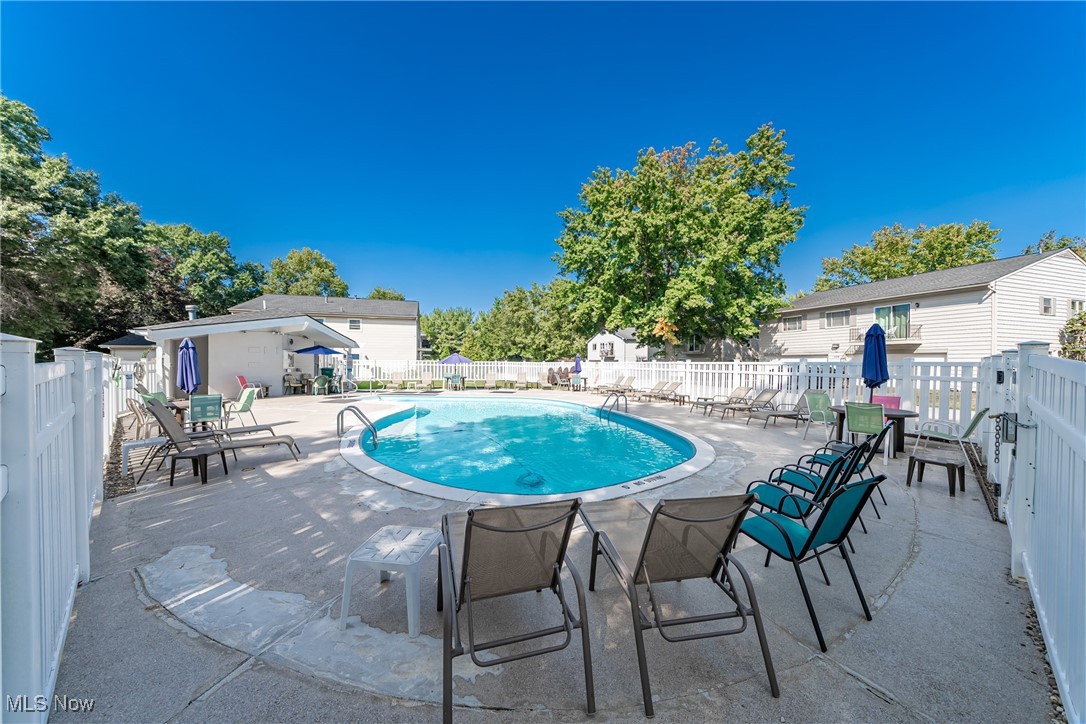 Country Club - Residential