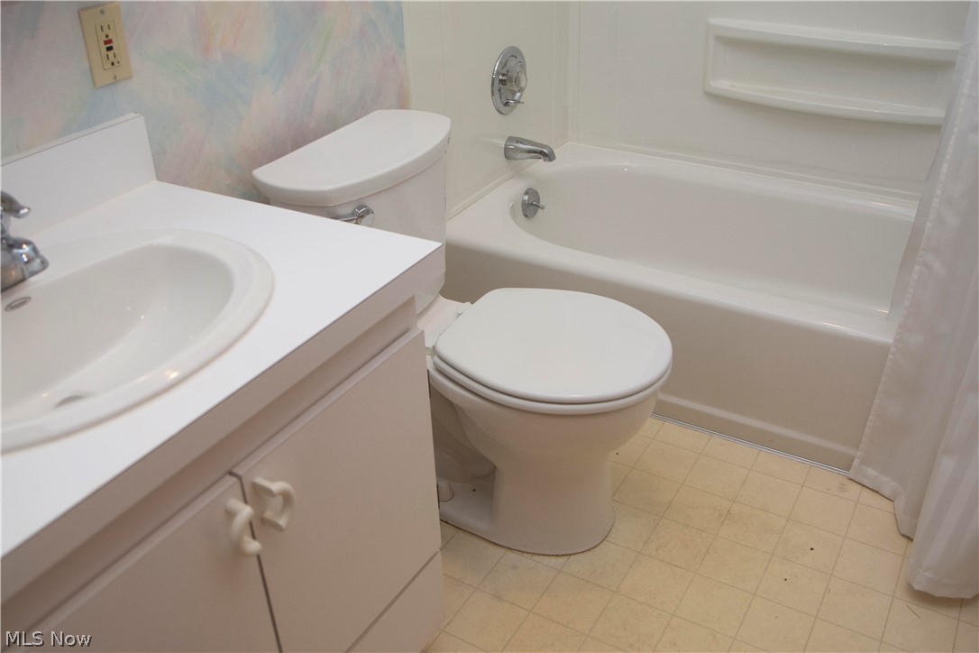 Colonial Heights - Residential