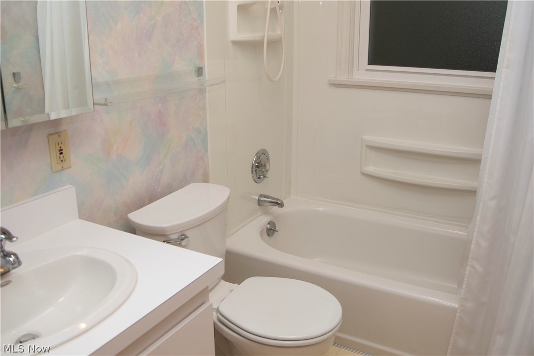 Colonial Heights - Residential