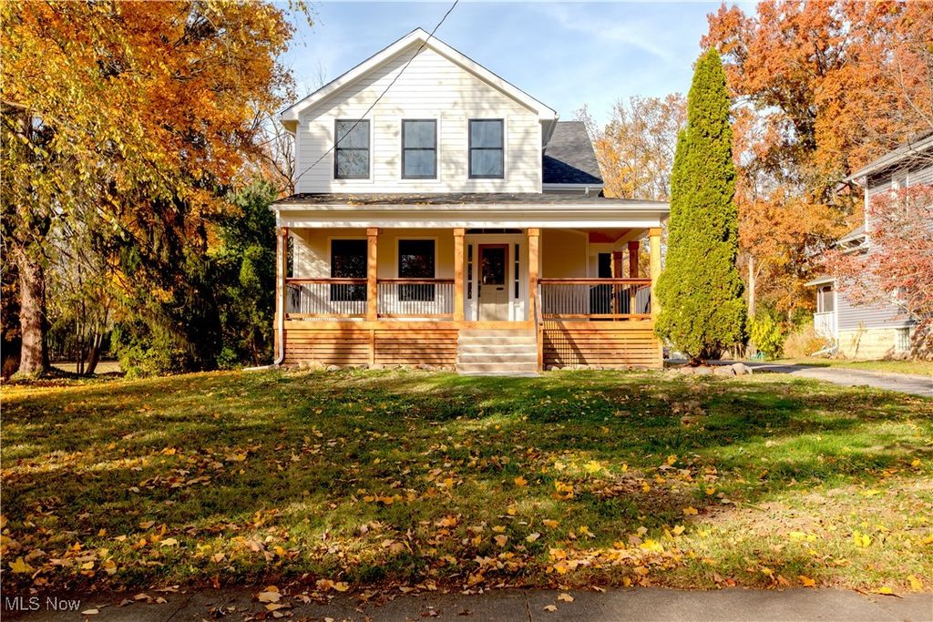 Photo of 252 West College Street, Oberlin, OH 44074 (MLS # 5174575)