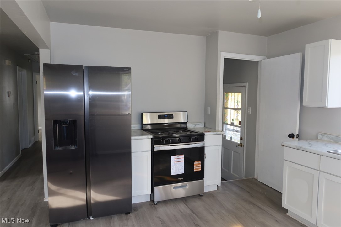 Lee Homes - Residential