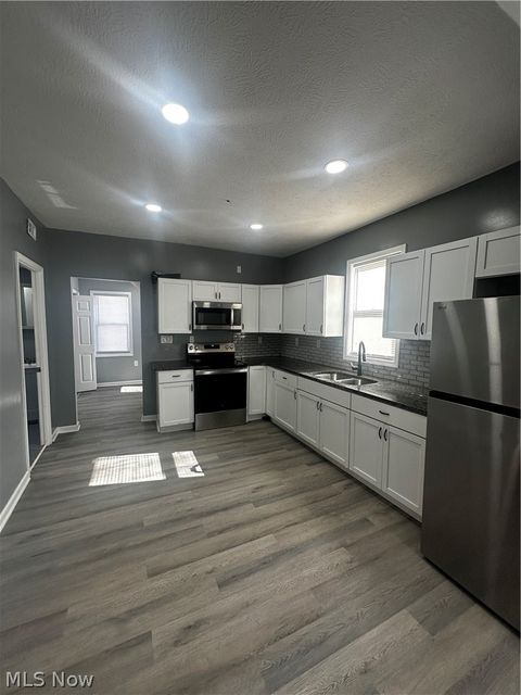 Tiny photo for 3289 W 58th Street, Cleveland, OH 44102 (MLS # 5188181)