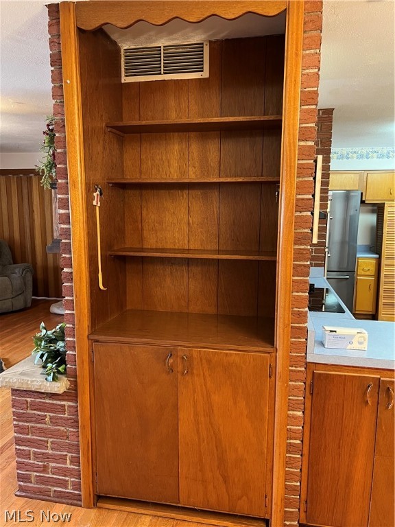 Sunny Side Adn - Residential