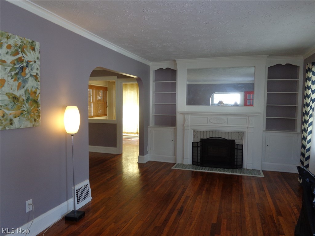 Grandcourt - Residential