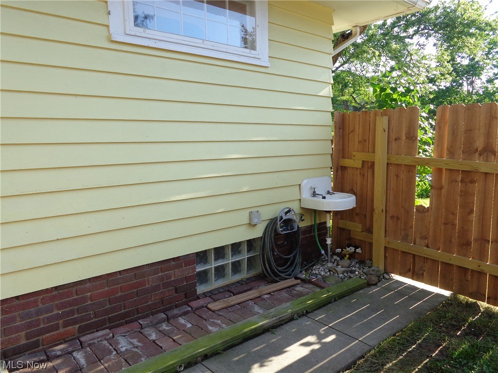 Grandcourt - Residential