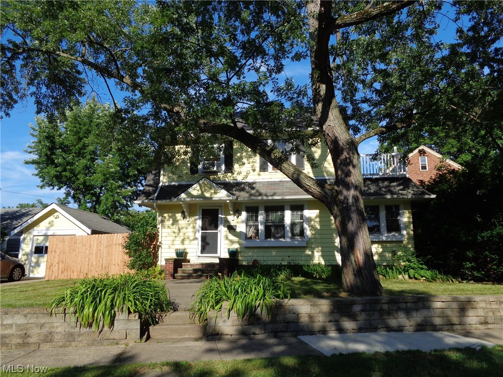 Grandcourt - Residential