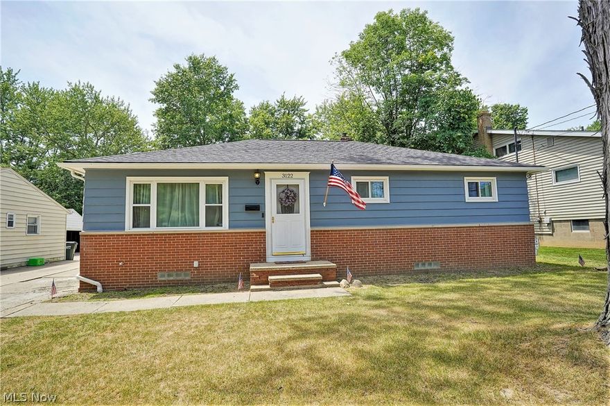 Buyers: We would like a ranch in Silver Lake please
Agent: AHAHAHAHHA we all want a ranch in Silver Lake but that's a very rare opportunity
Buyer: But what about 3122 Englewood?
Agent: Where are my keys get in the car!!!!
 
This 3 Bed 2 Bath Ranch in Silver lake is everything you buyers have been waiting for but have not been able to find.  This home has been very well cared for by the current owners including putting on a new roof in 2021 with a 30 year shingle. The sellers have recently resurfaced and stained the hardwoods to give the new home owner stunning floors in their new home. There is a fenced in back yard that is perfect for entertaining guests or letting pets enjoy the outdoors. The house is freshly painted both inside and out giving it a much more modern look! Homeowners will love how conveniently located their new home is with very close highway access as well as entertainment and shopping. Do not miss your chance folks schedule a tour today!