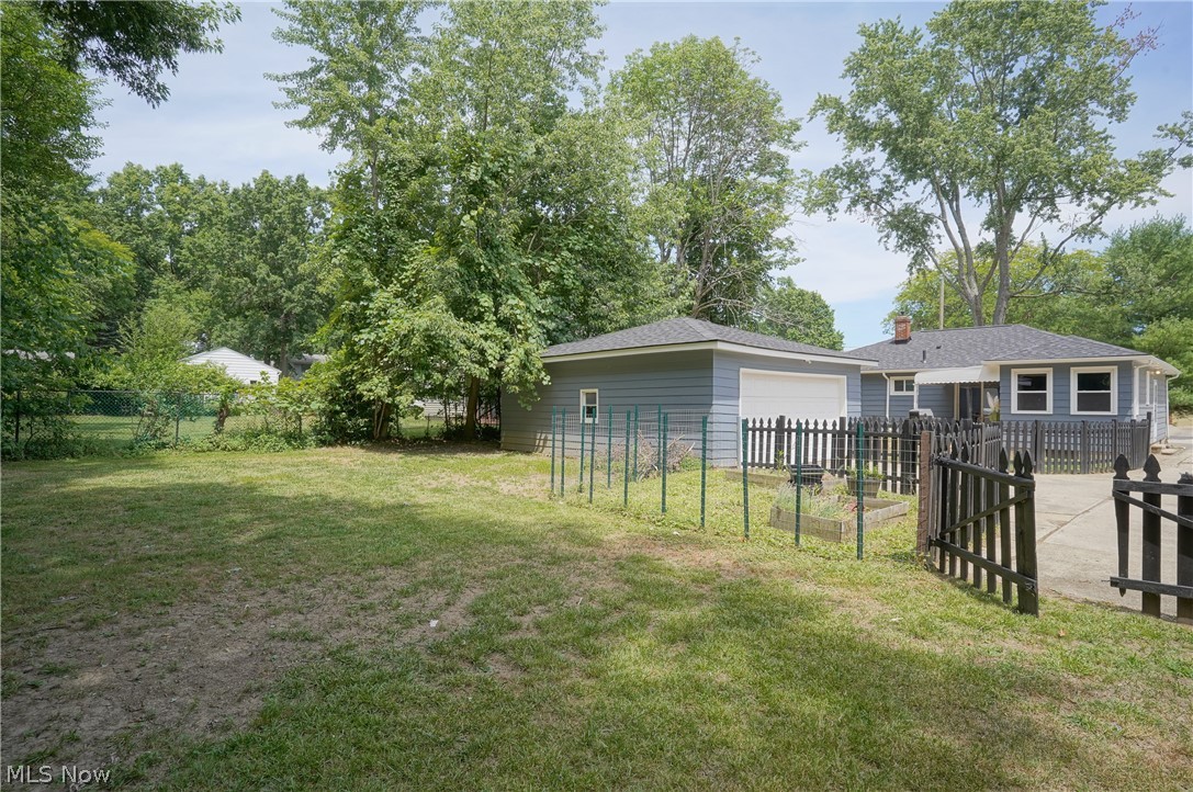 Silver Lake Highlands - Residential