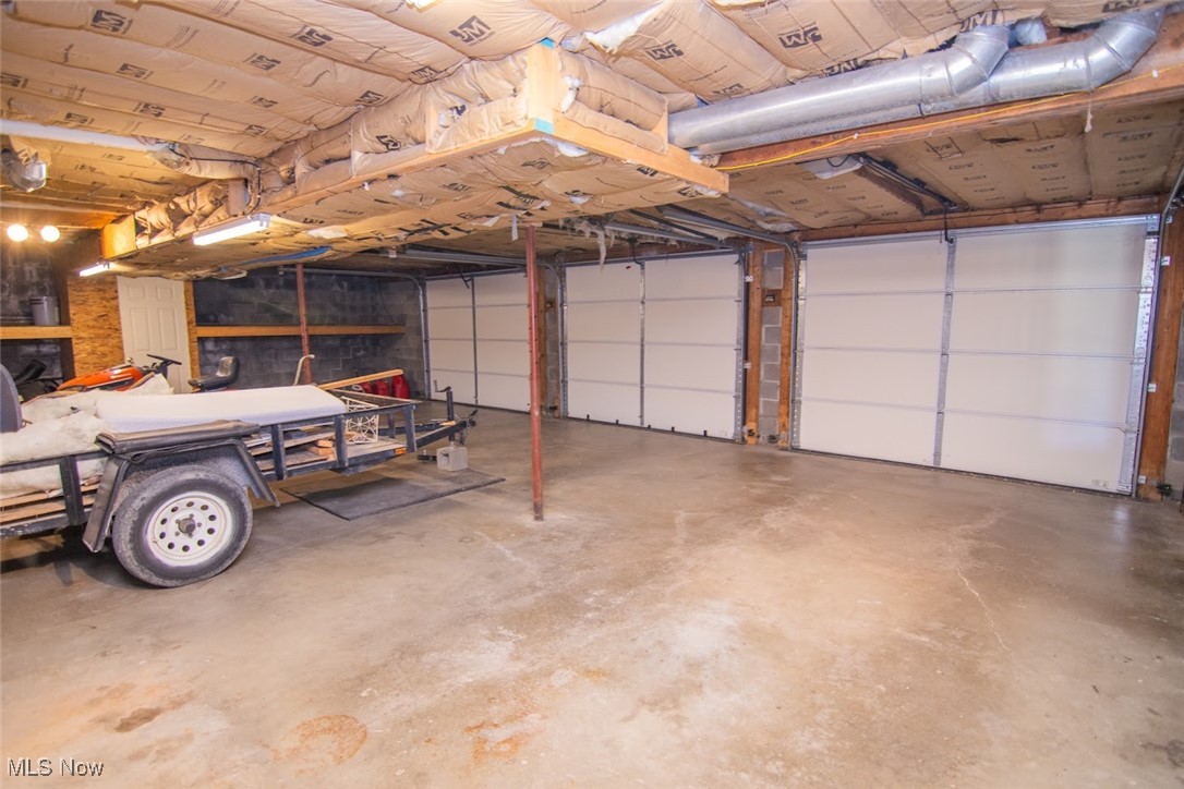 ABOUT 15-20 MINUTES FROM ST.CLAIRSVIILE & WHEELING - Residential