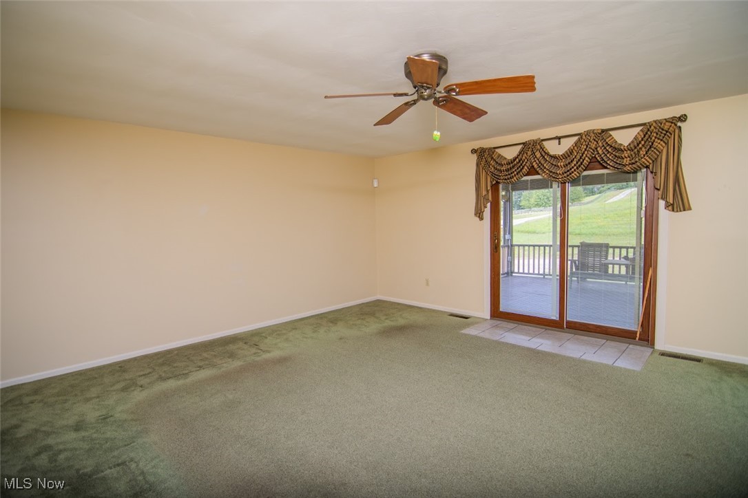 ABOUT 15-20 MINUTES FROM ST.CLAIRSVIILE & WHEELING - Residential