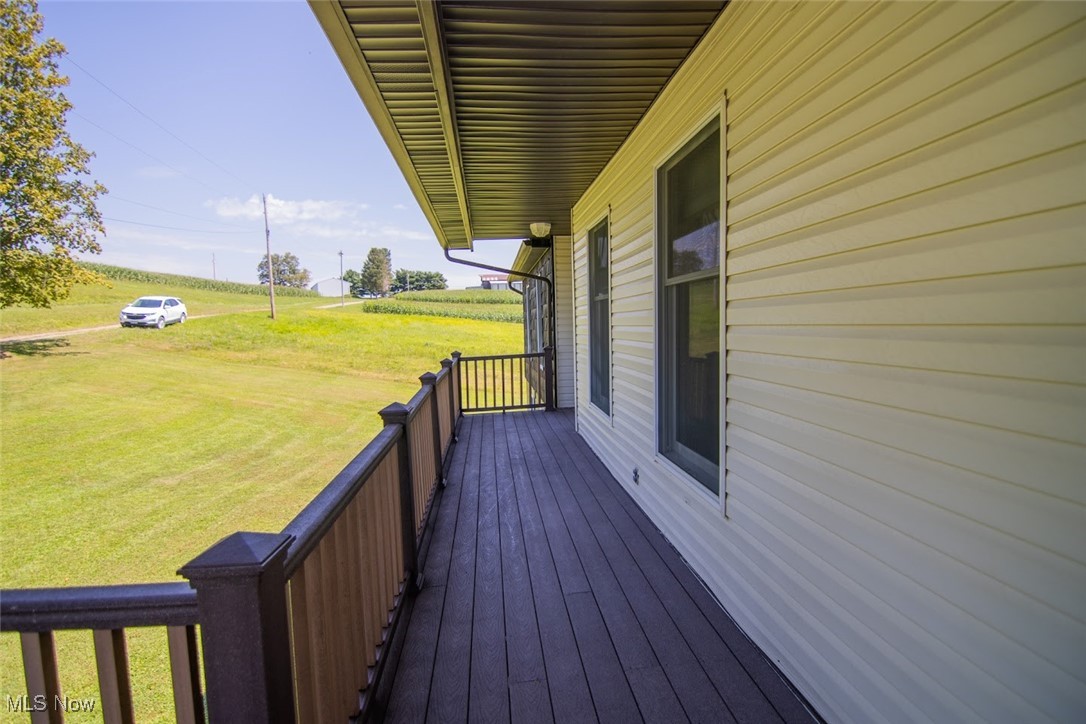 ABOUT 15-20 MINUTES FROM ST.CLAIRSVIILE & WHEELING - Residential