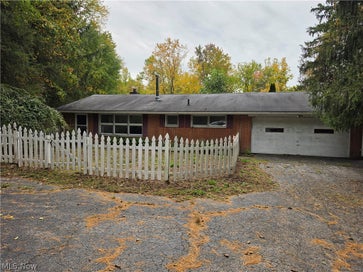 10057 Thwing Road Chardon OH 44024