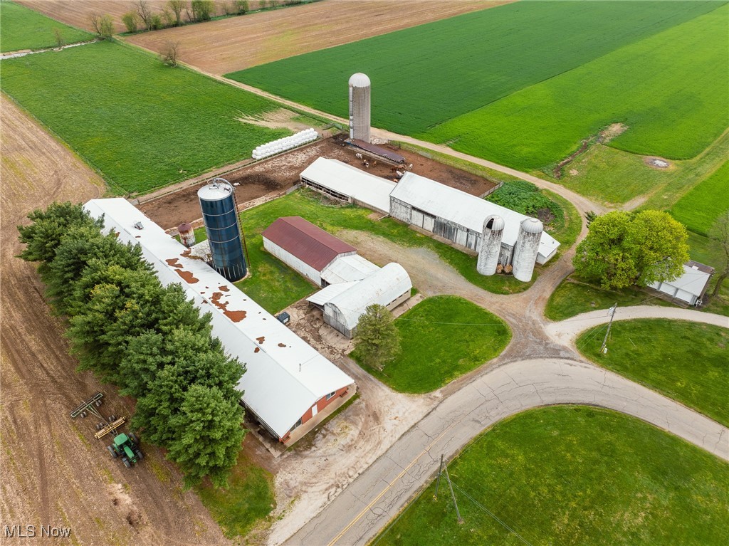 Bair Road, Dover, Ohio image 12