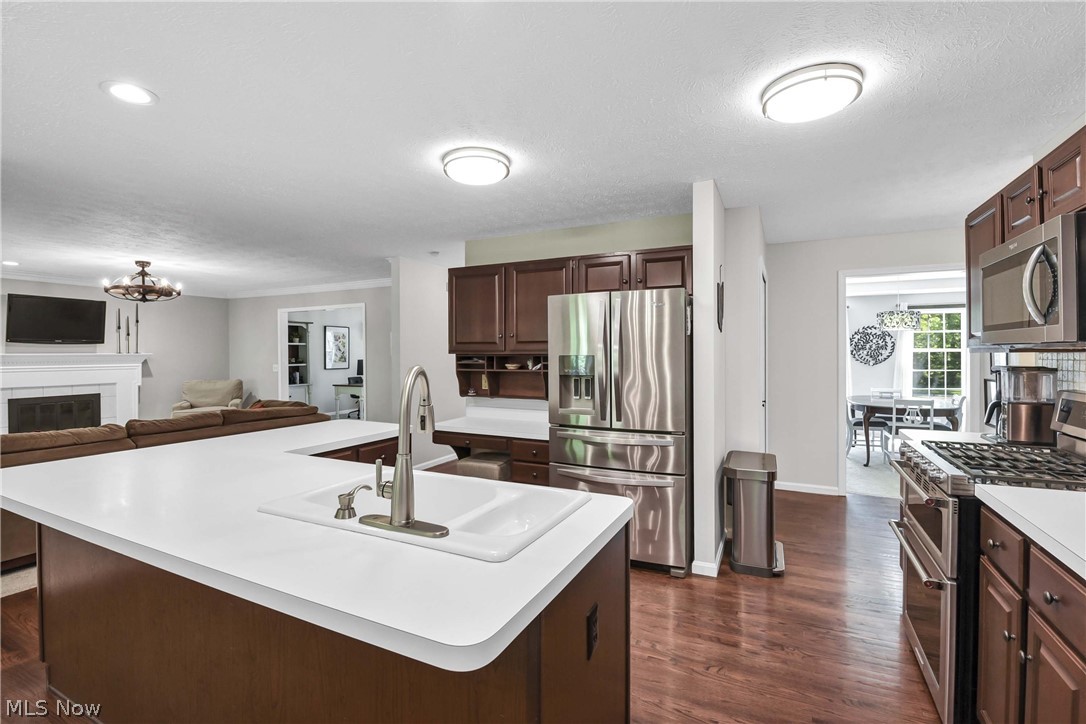 Lakes Aurora - Residential