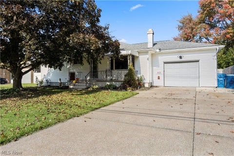 Photo of 1428 Meister Road, Lorain, OH 44053 (MLS # 5255687)