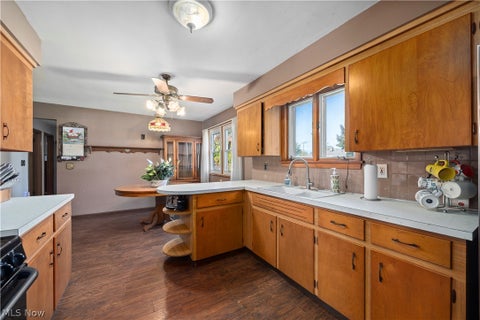 Tiny photo for 1428 Meister Road, Lorain, OH 44053 (MLS # 5255687)