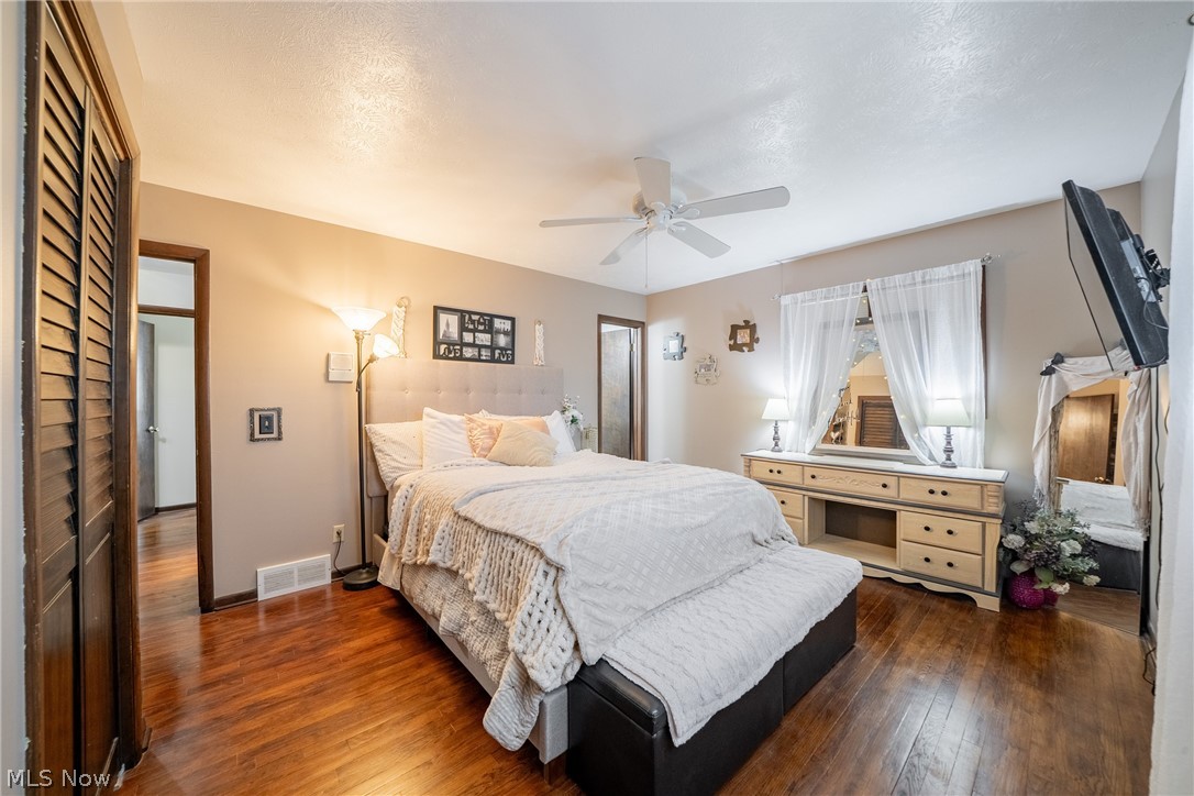 Old Mill Village 01 - Residential