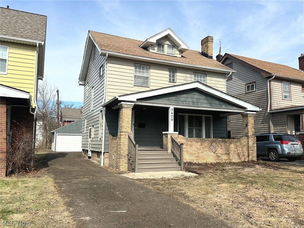 Photo of 3409 Cedarbrook Road, Cleveland Heights, OH 44118 (MLS # 5191720)
