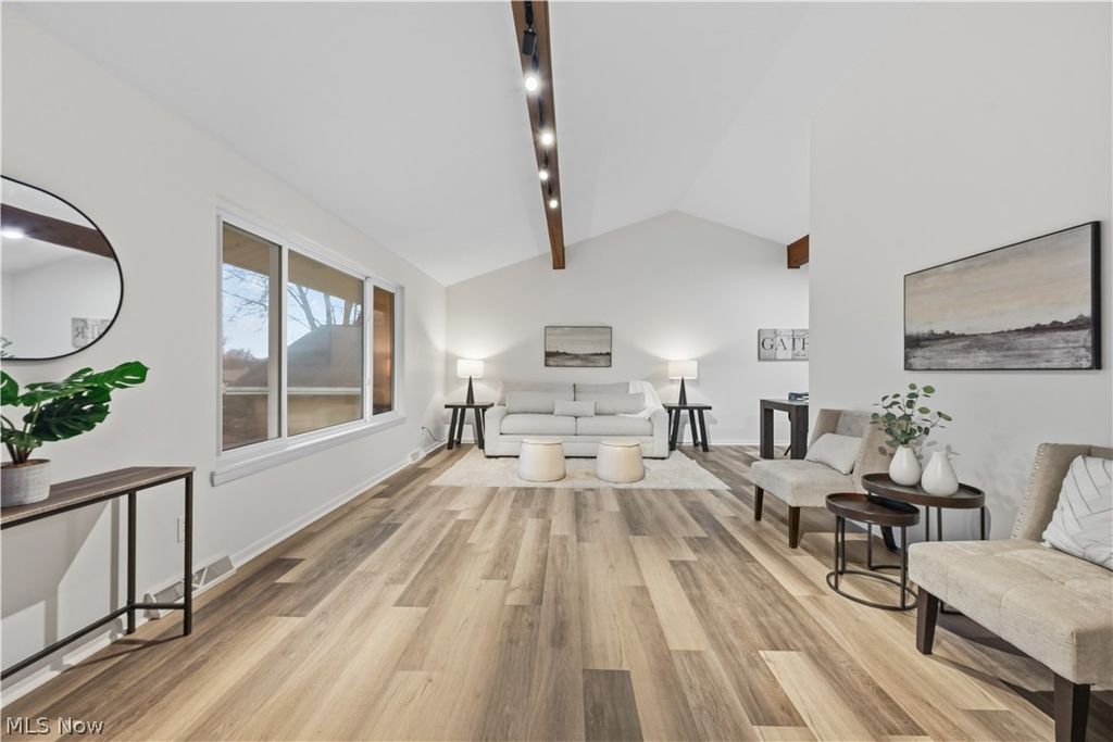 Photo of 4633 Hickory Ridge Avenue, Brunswick, OH 44212 (MLS # 5188420)