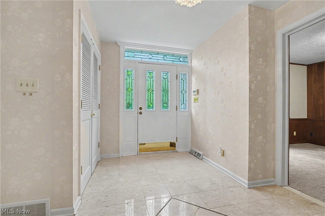 1455 Woodland Lane
