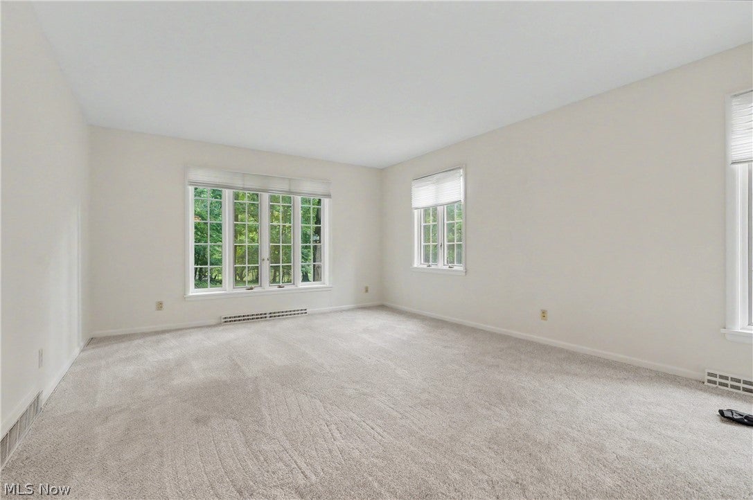 1455 Woodland Lane