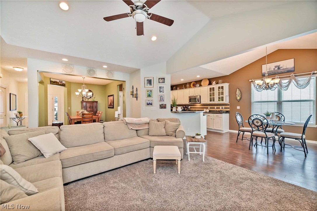 Village Lake Estates Sub - Residential