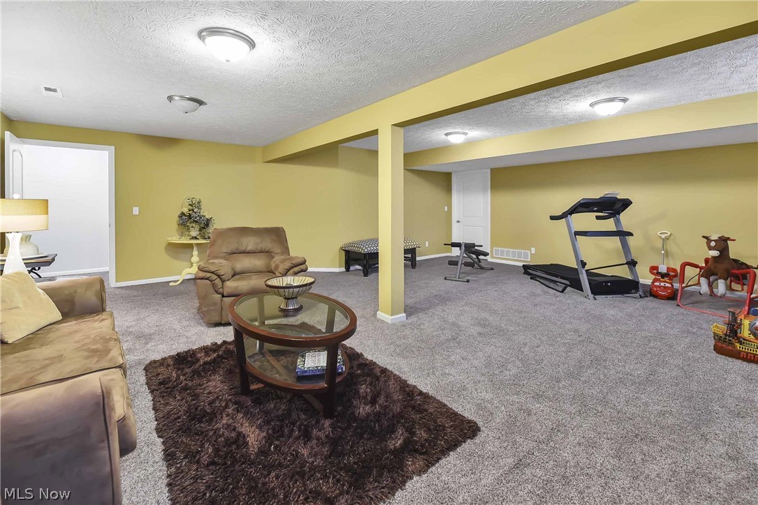 Village Lake Estates Sub - Residential